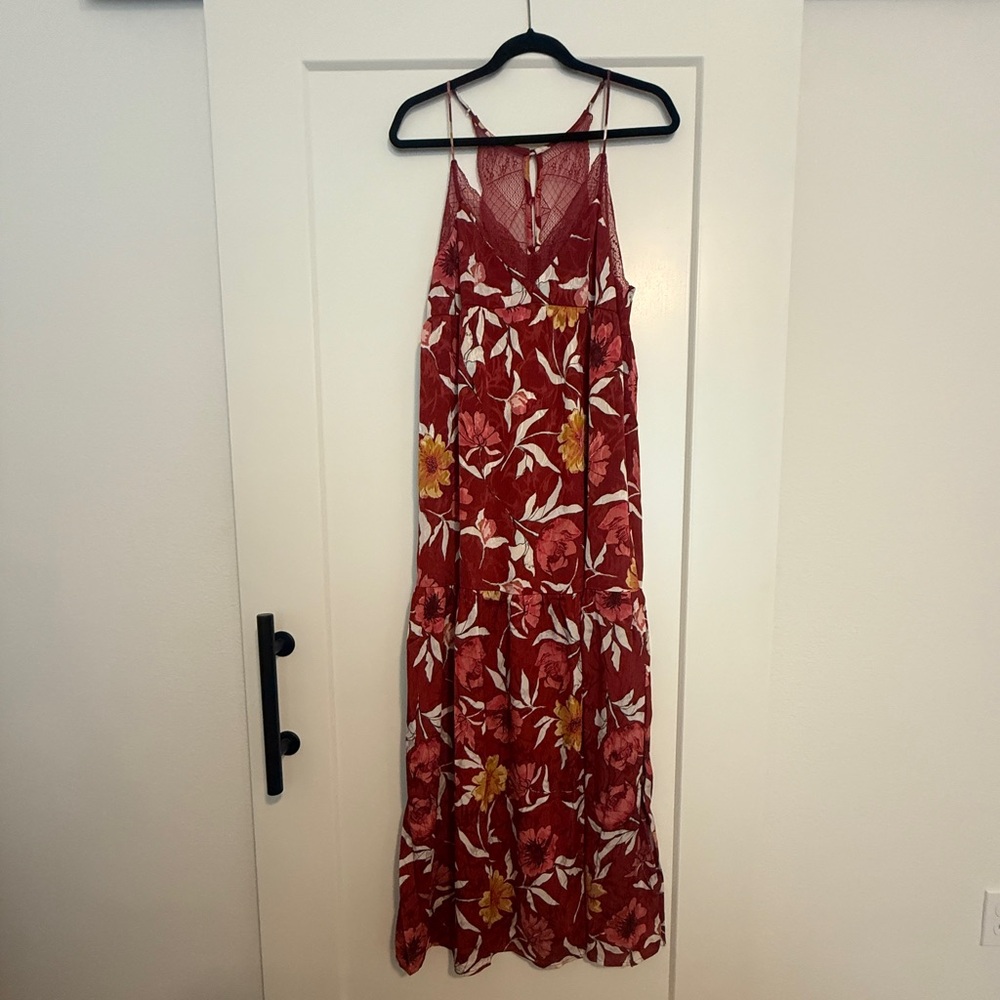 BNWT Lovestitch Burgundy Red Floral Print Maxi Dress Size M
